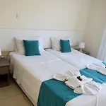 十字路口旅馆