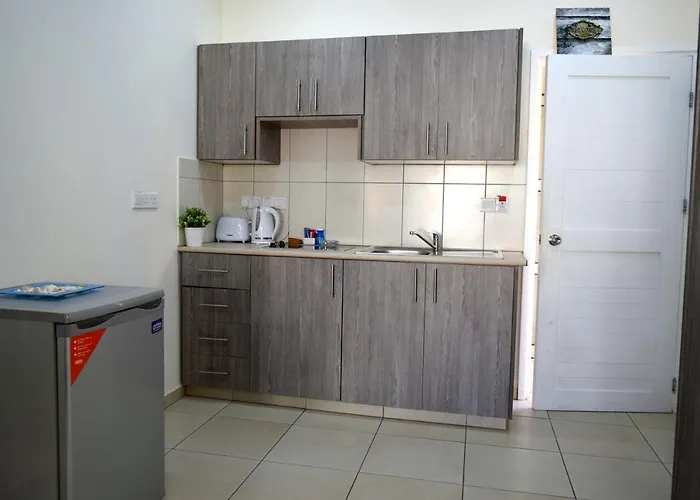 Cross Road Apartment Ayia Napa